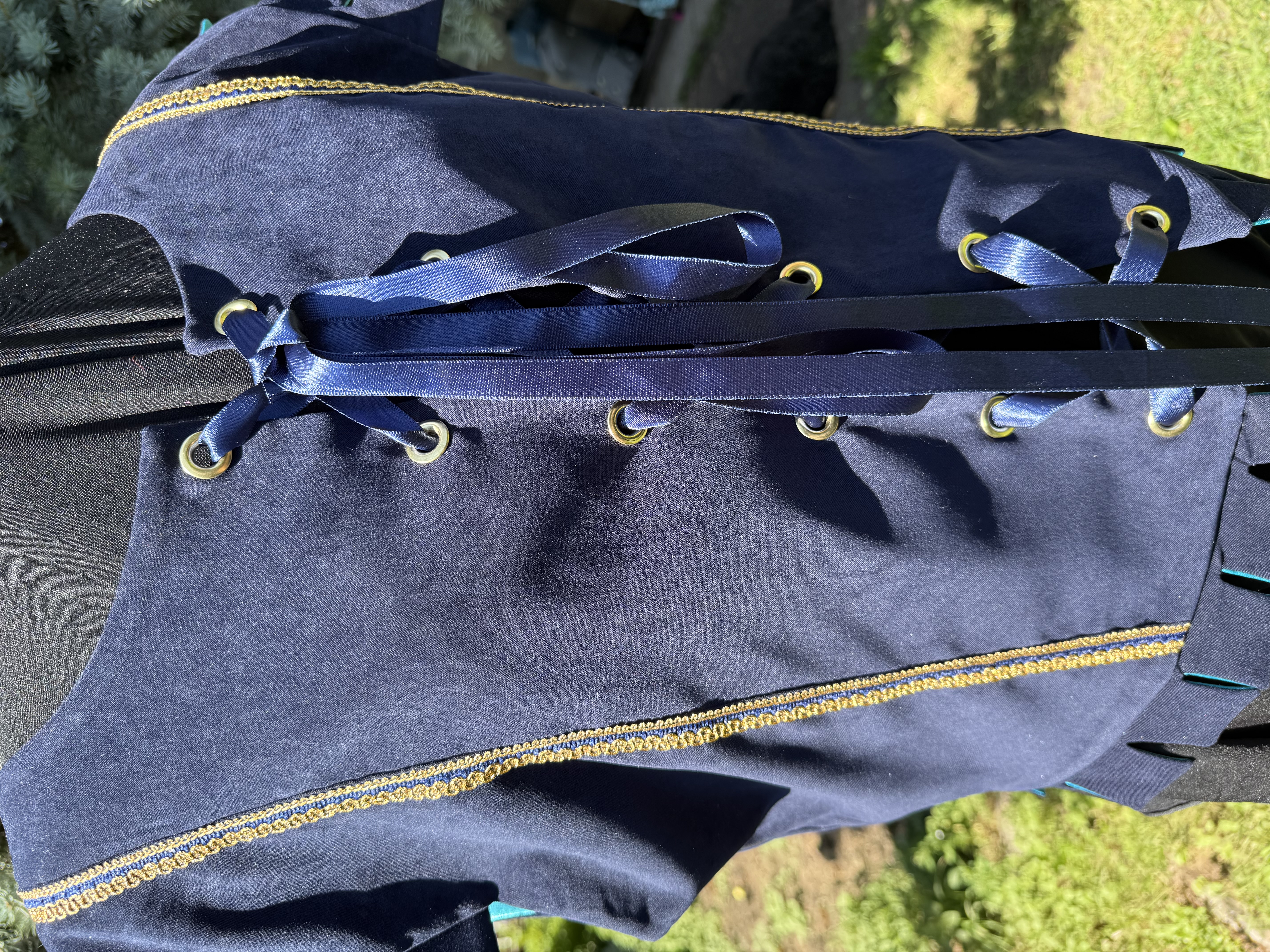Barbas: Renaissance Lace-Up Vest