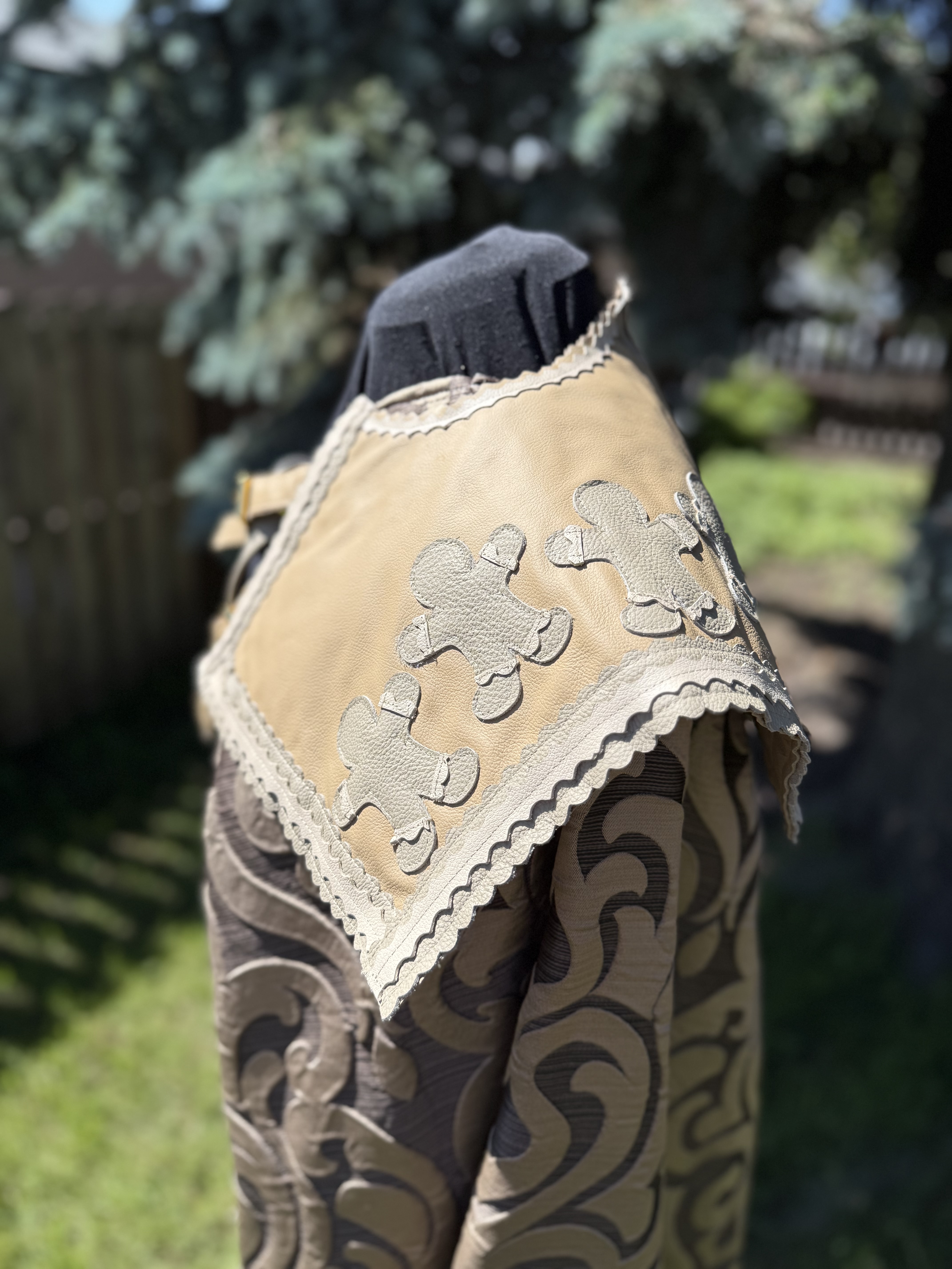 Jack Dough: Leather Medieval Fantasy Shoulder Armor