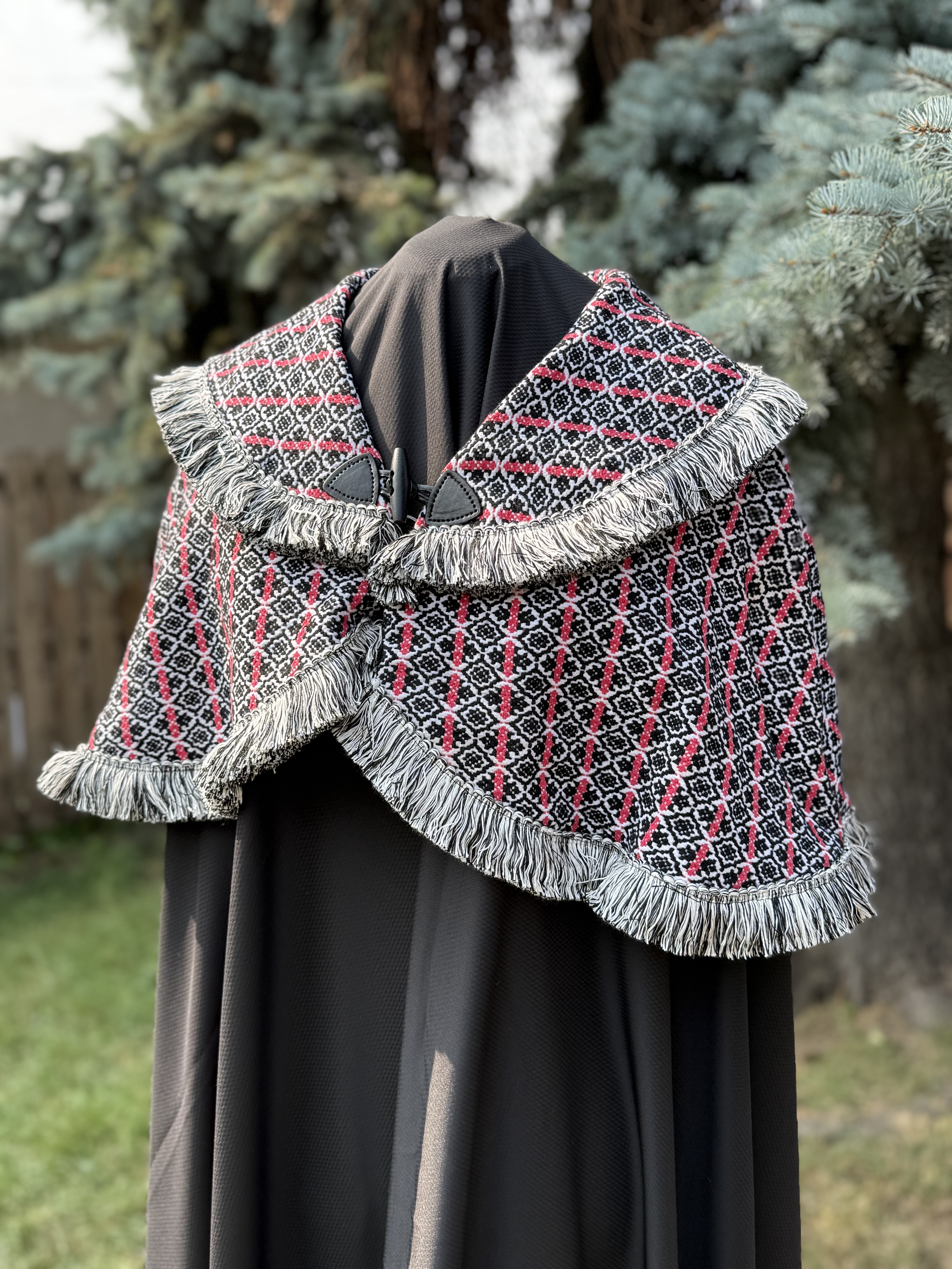 Patterned Capelet With Fringe