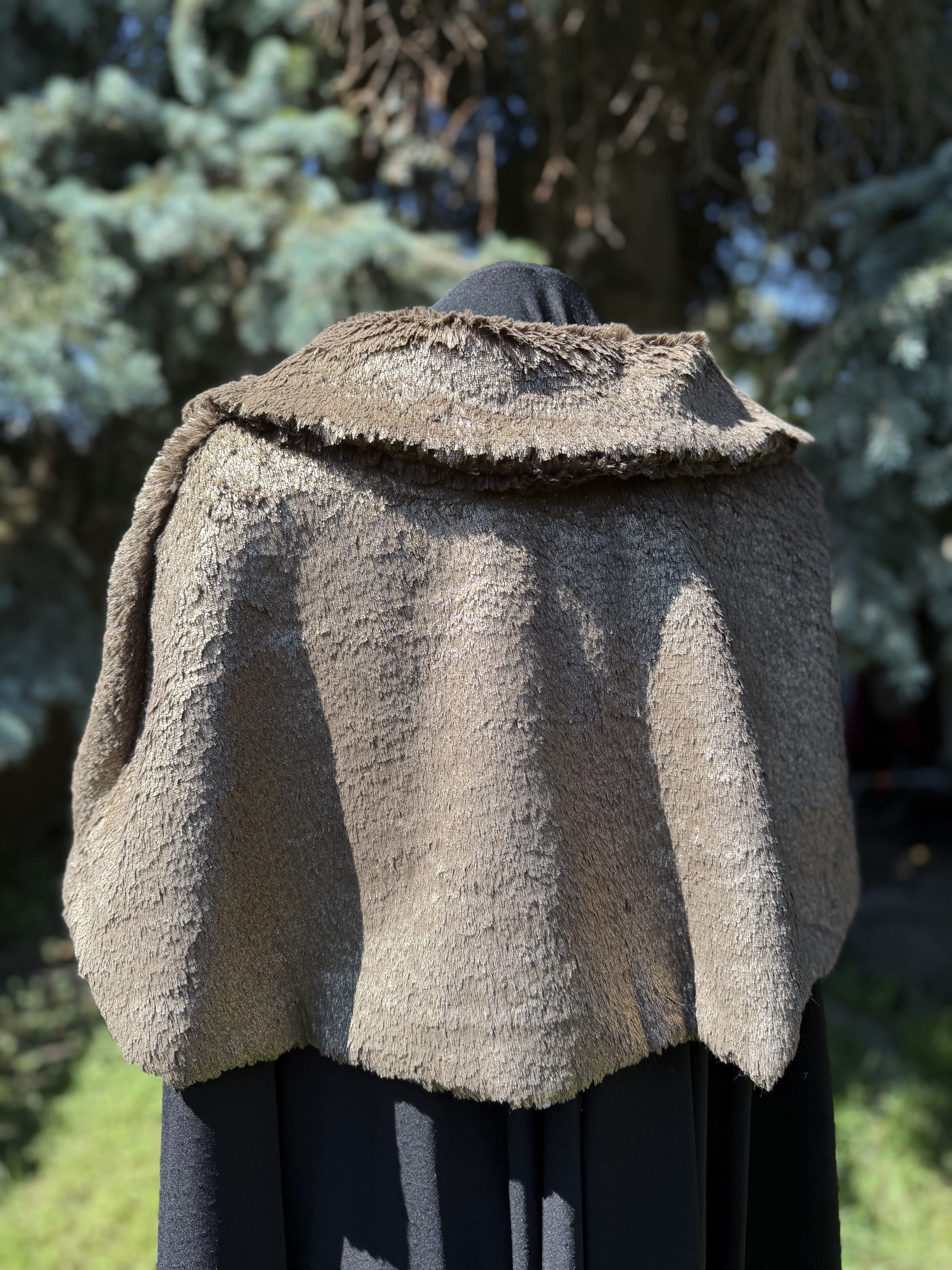 Constance: Faux Fur Capelet