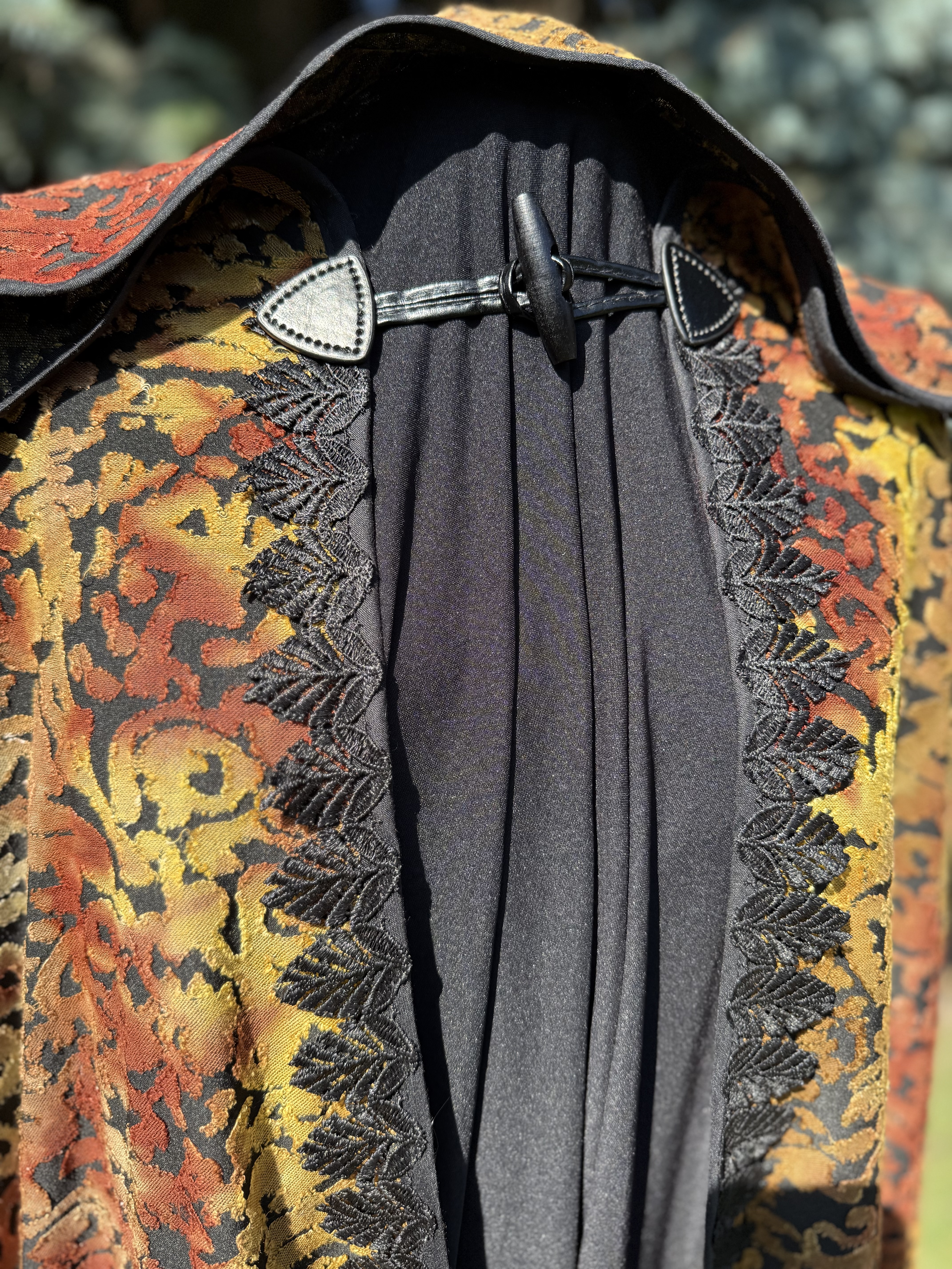 Magi: Gold and Orange Cape