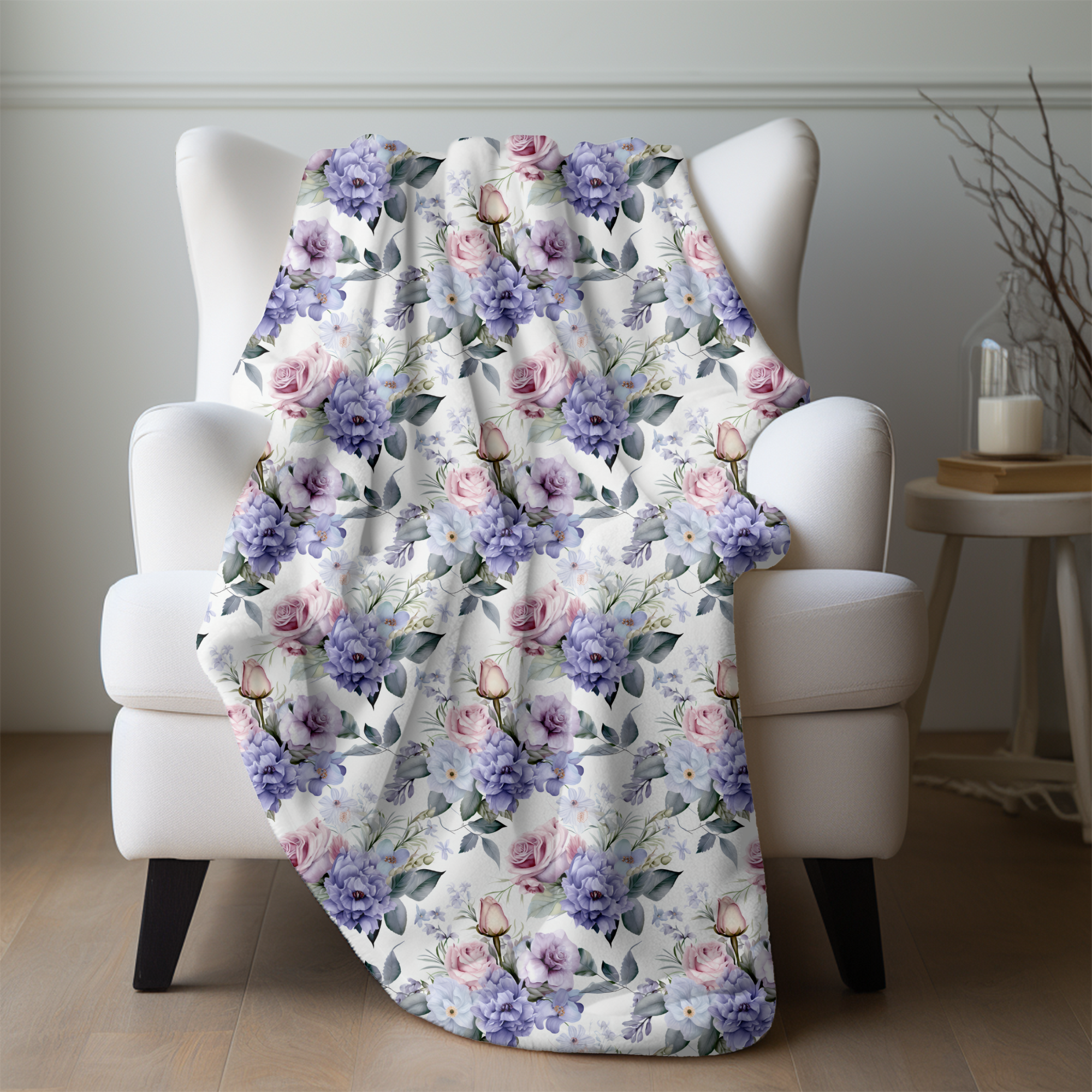 Lavender and Blush Roses – Soft Floral Velveteen Blanket