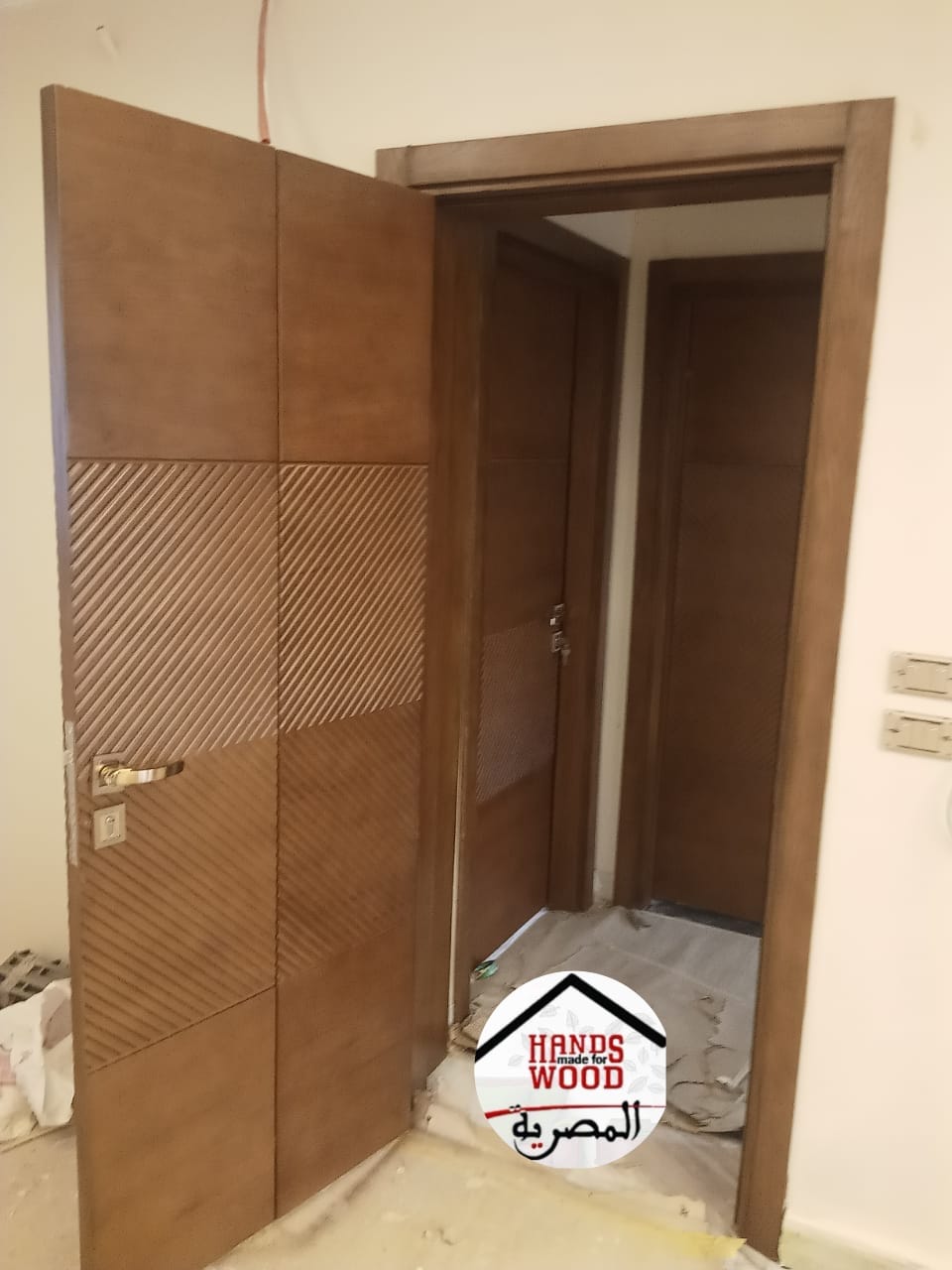 folded doors - أبواب منطبقه