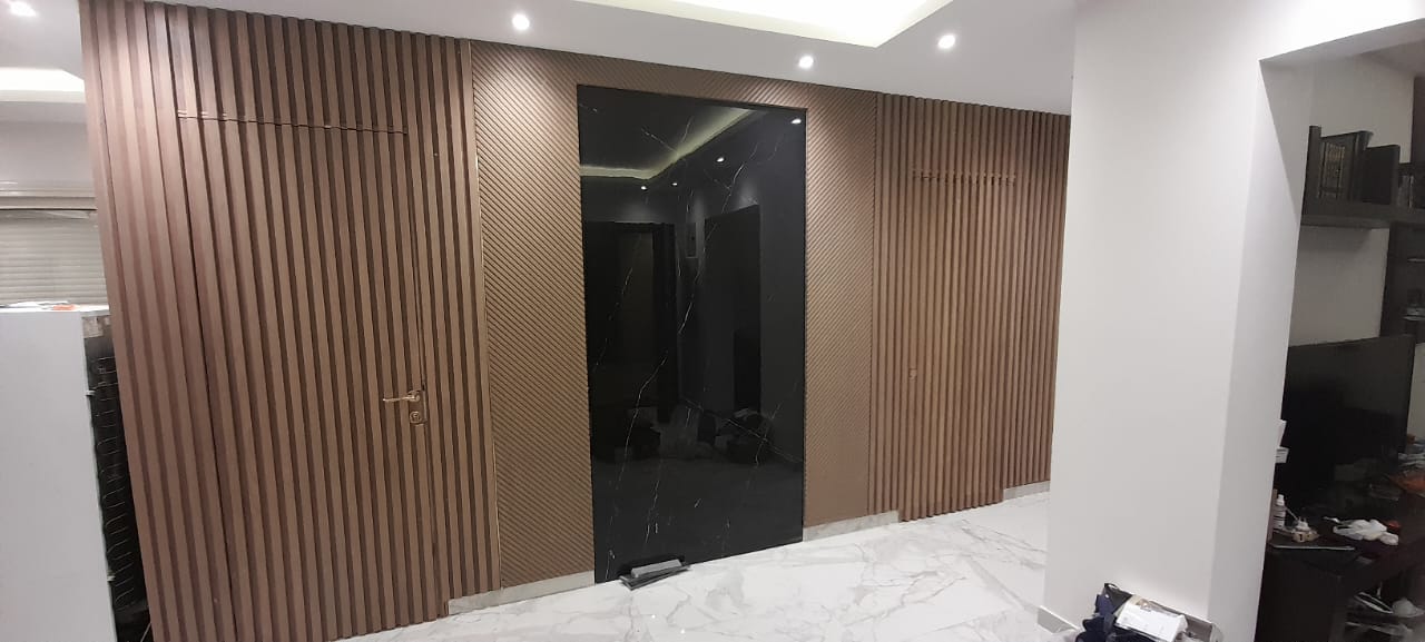 باب داخلي – مخفي / Hidden Flush Door – Wall Integrated Design