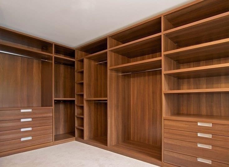 Spacious Wooden Wardrobe