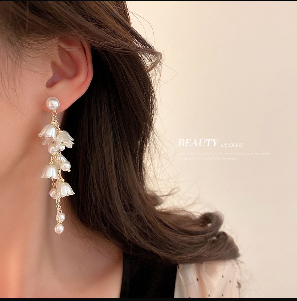 Blooming Grace – Floral Pearl Earrings