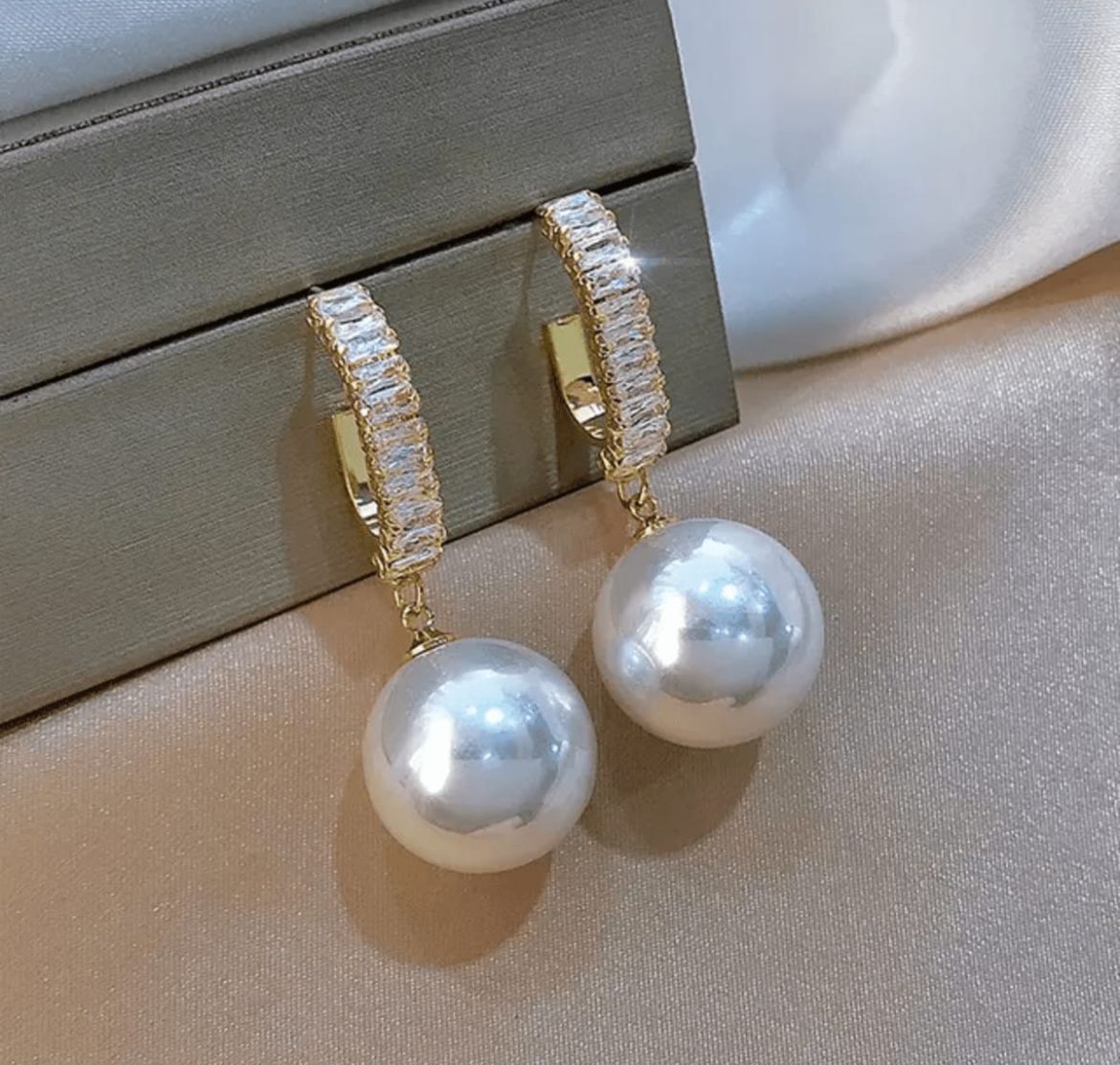Elegant Crystal Hoop Pearl Drop Earrings