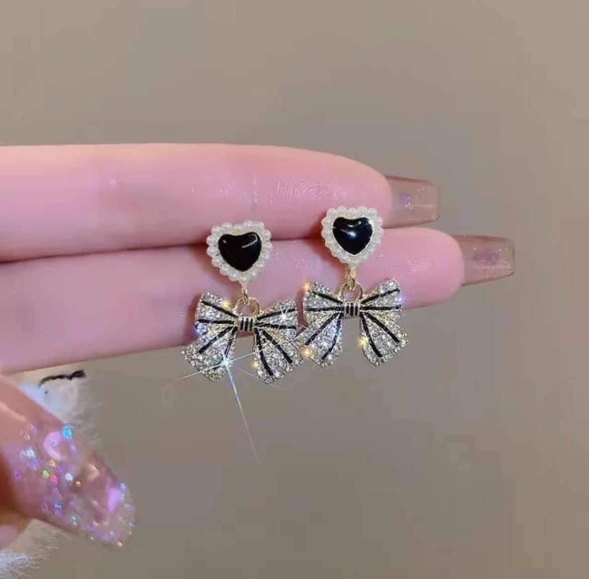 Black Heart & Sparkling Bow Drop Earrings