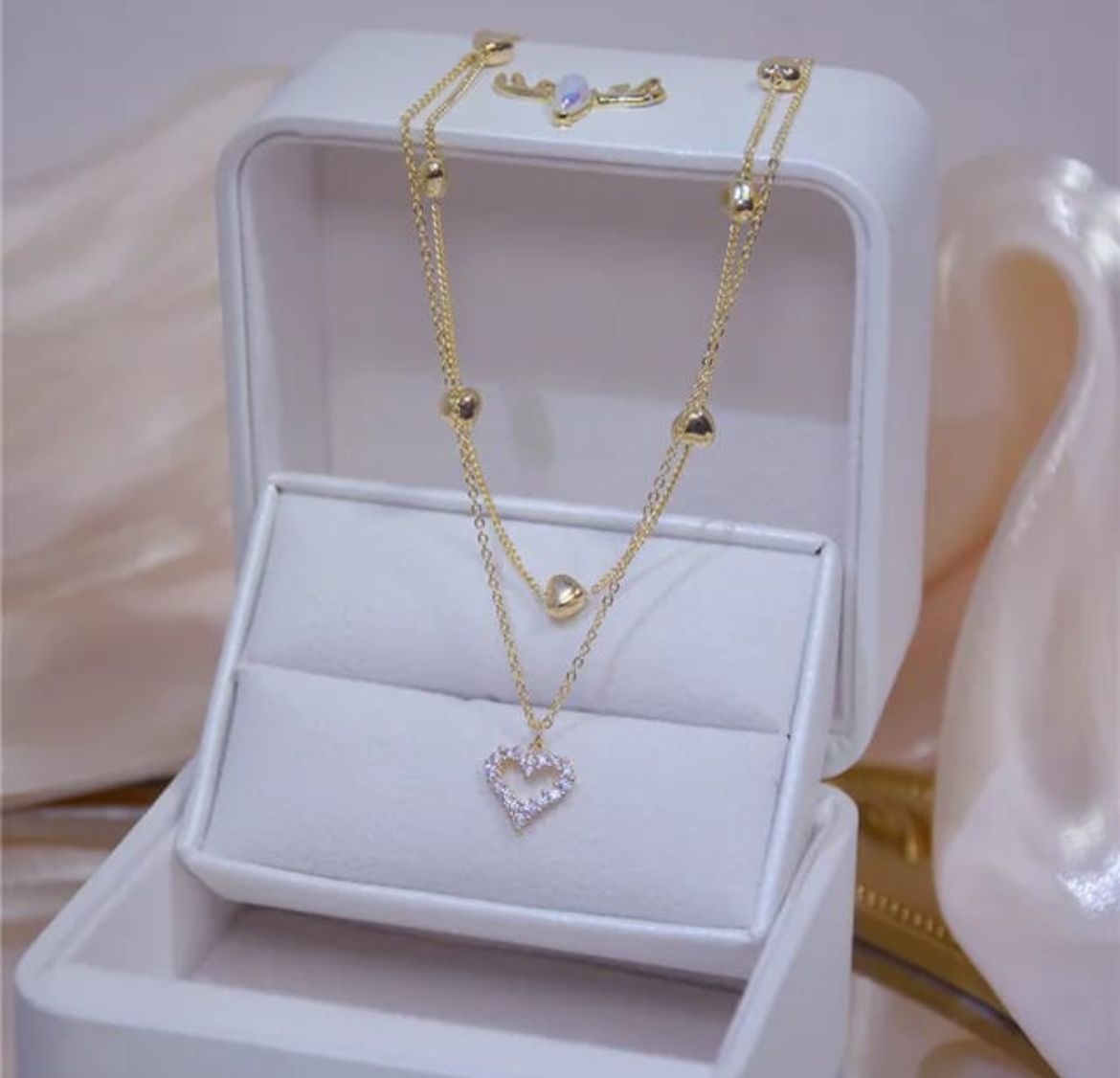 Elegant Gold Heart Charm Rhinestone Pendant