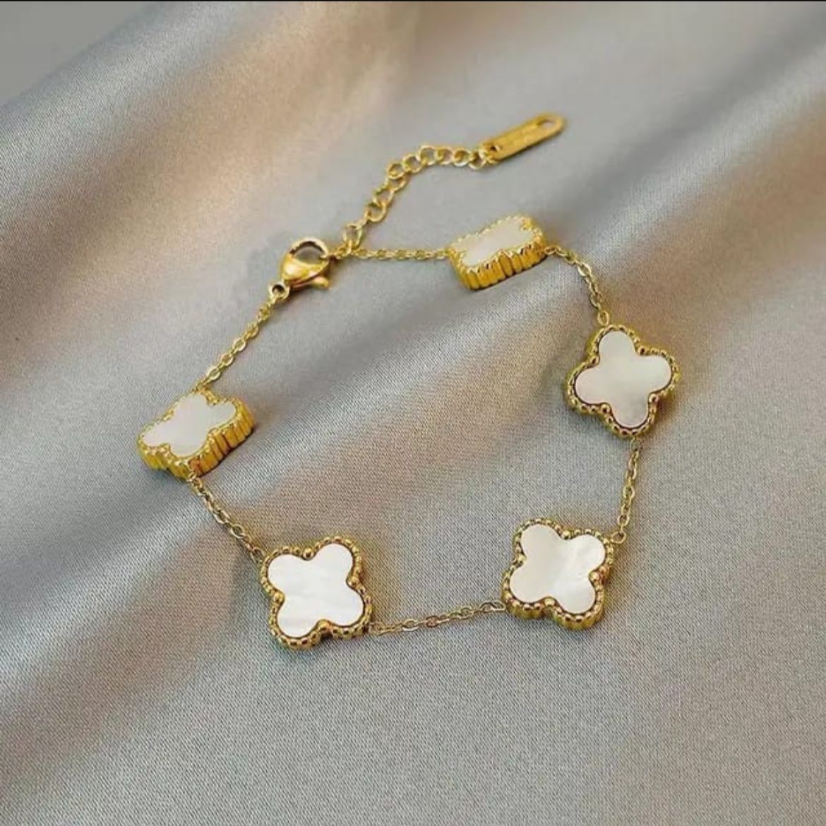 Clover Charm Bracelet