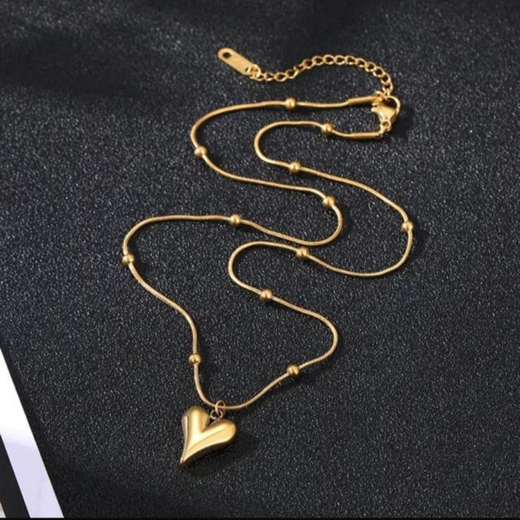 Bold Heart Gold Pendant