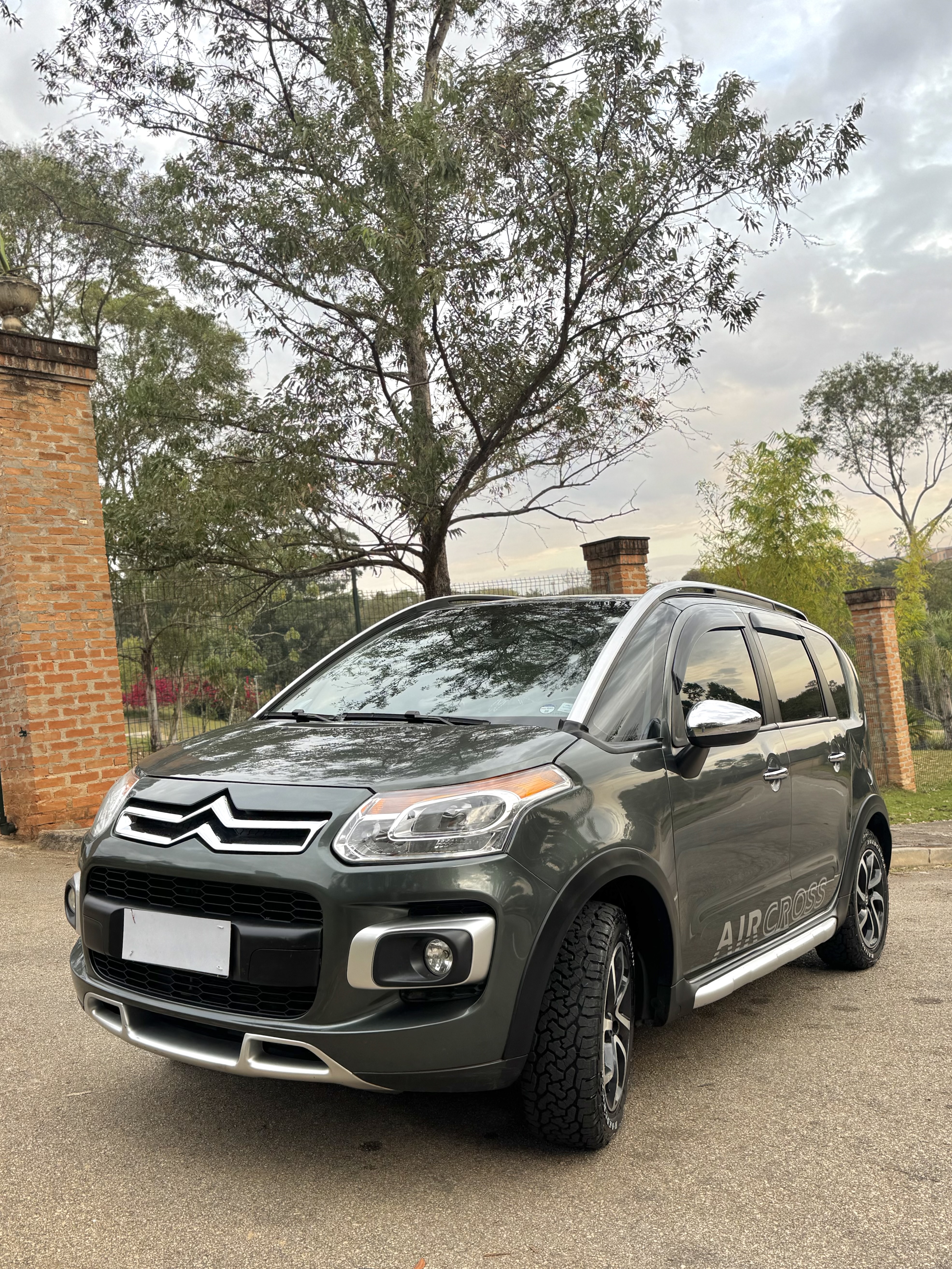 CITROEN AIRCROSS 1.6 EXCLUSIVE 16V FLEX 4P AUTOMÁTICO !!