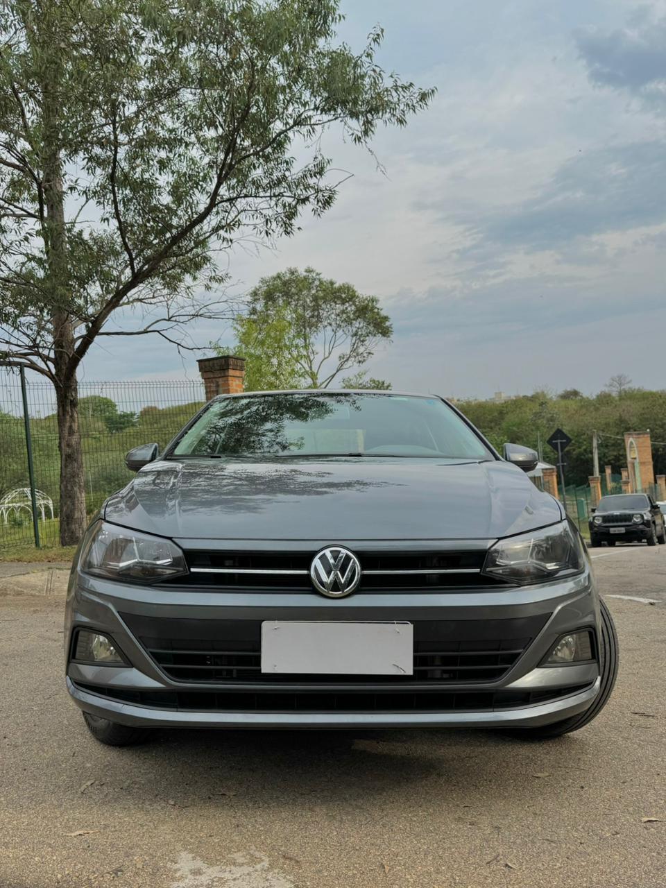 VIRTUS COMFORTLINE TSI COMPLETO — ÚNICO DONO • Baixíssimo KM 