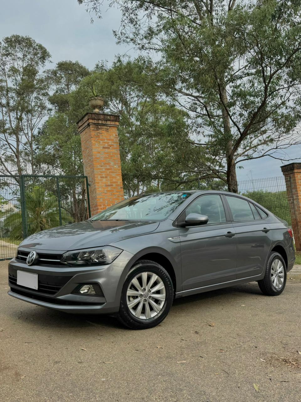 VIRTUS COMFORTLINE TSI COMPLETO — ÚNICO DONO • Baixíssimo KM 