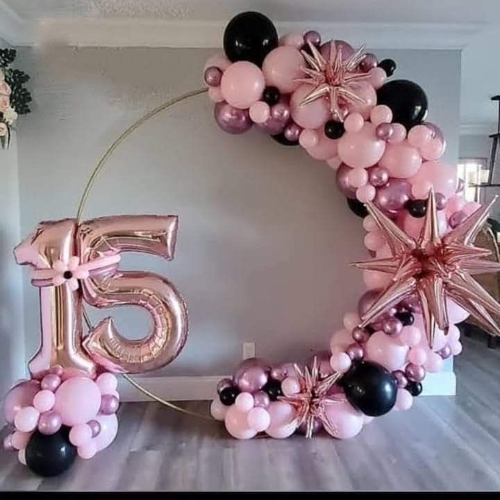 Renta de Mampara circular con globos