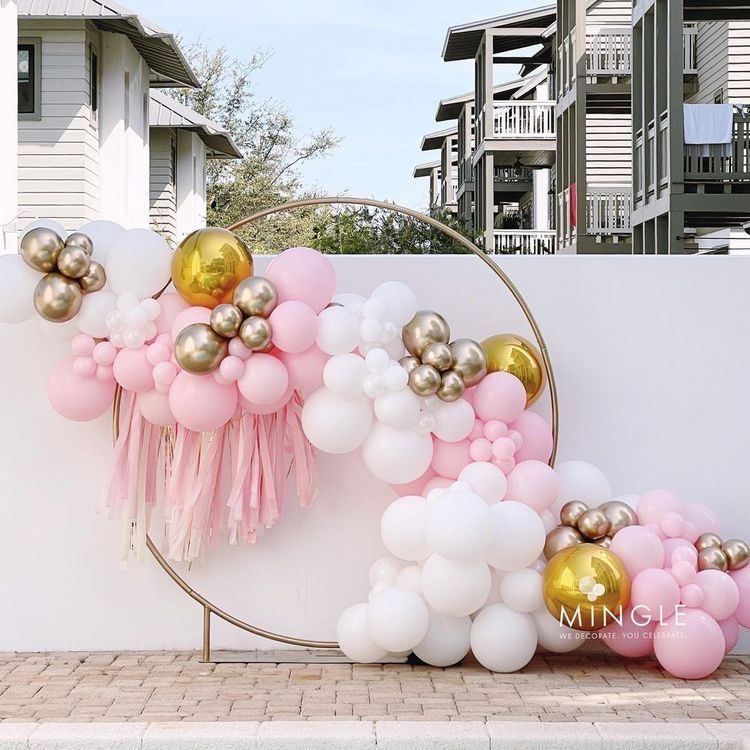 Renta de Mampara circular con globos