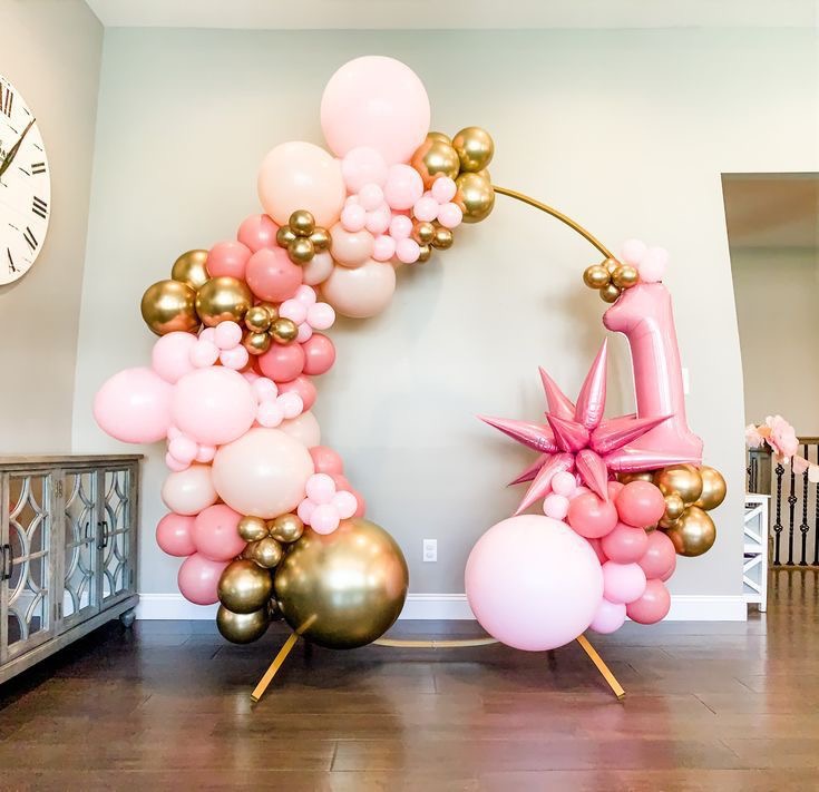 Renta de Mampara circular con globos