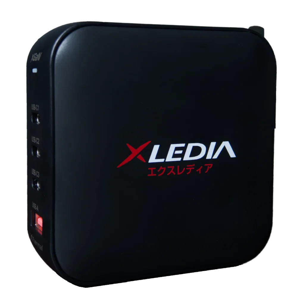 Ultra 165 急速充電器 4ポート (USB-C x3 + USB-A x1)