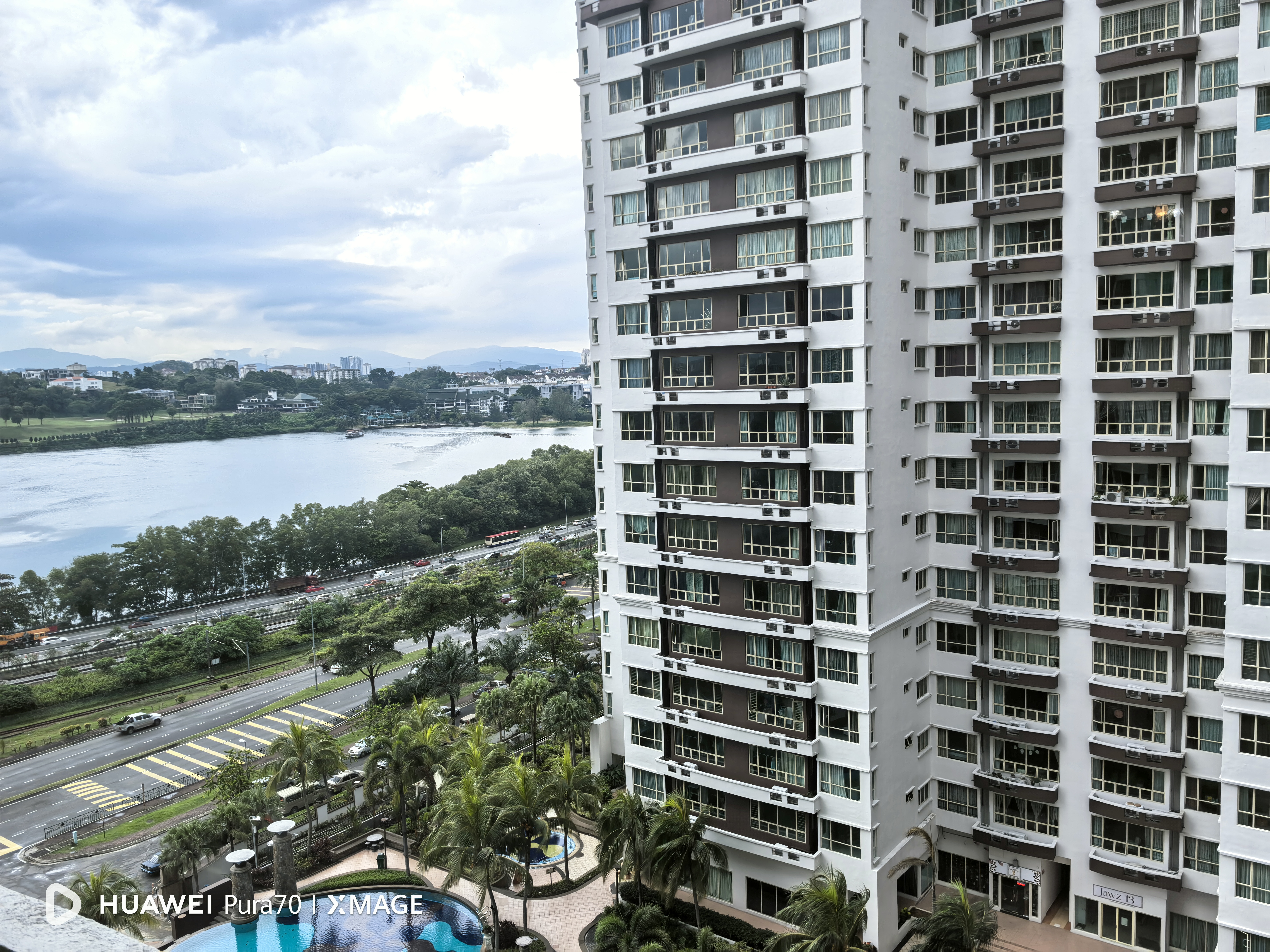East Lake Residence @ Seri Kembangan🏙️ 