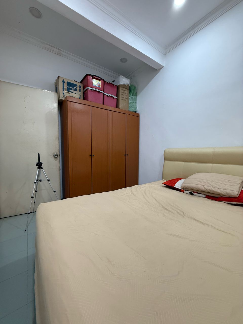 Taman Kinrara (Section 2), Puchong –🏡 2-Storey Terrace18' x 60'