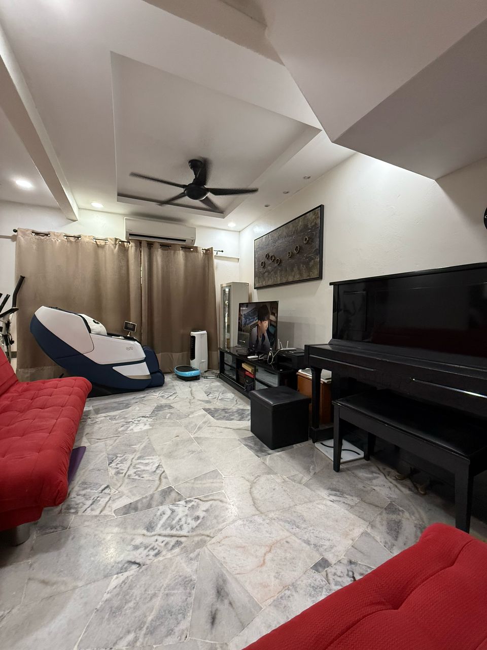 Taman Kinrara (Section 2), Puchong –🏡 2-Storey Terrace18' x 60'