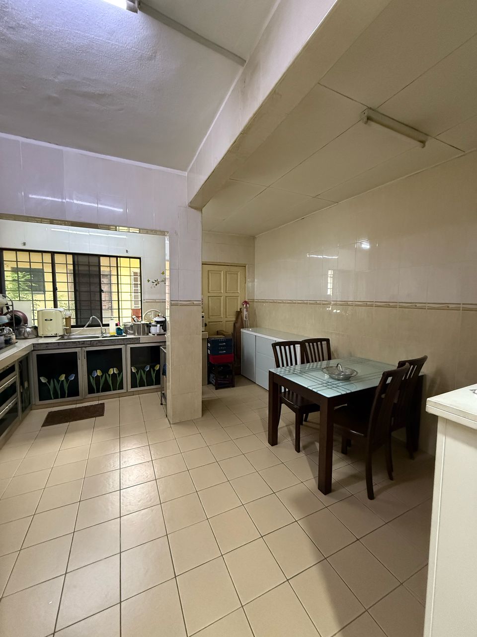 Taman Kinrara (Section 2), Puchong –🏡 2-Storey Terrace18' x 60'