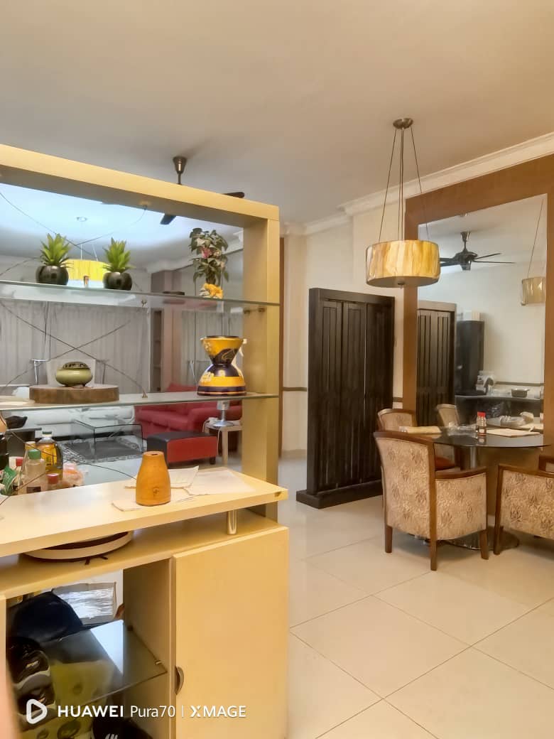 East Lake Residence @ Seri Kembangan Corner Unit 1093sqft✨ For Sale