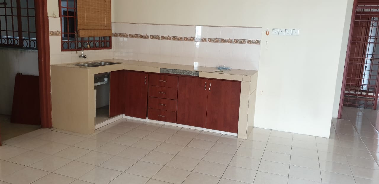 Bayu Puteri Apartment – For Sale🏢 