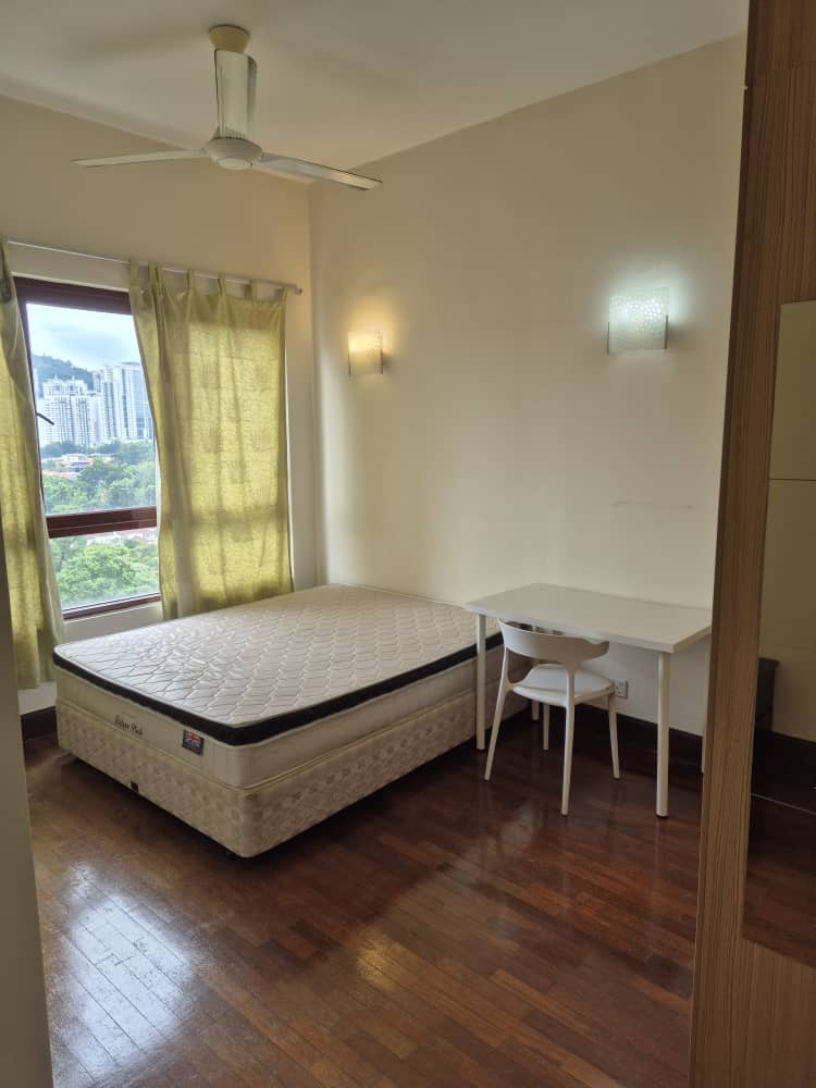 Surian Condominium @🏢 Mutiara Damansara (For Rent):  🛏️ 4 Bedrooms  🛁 3 Bathrooms  🛋️ Fully Furnished