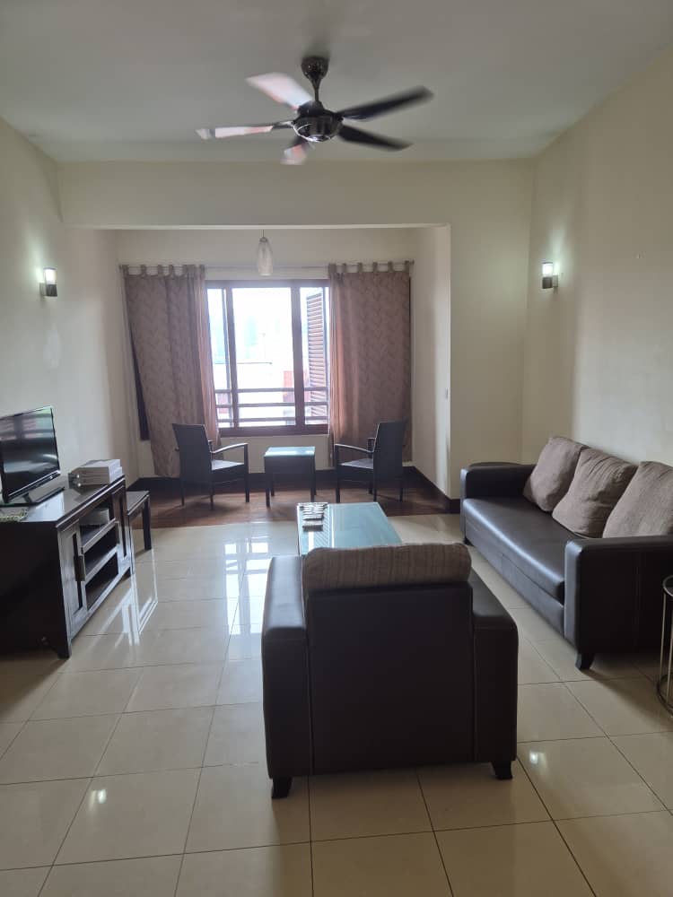 Surian Condominium @🏢 Mutiara Damansara (For Rent):  🛏️ 4 Bedrooms  🛁 3 Bathrooms  🛋️ Fully Furnished