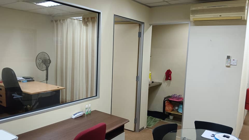 Office Unit for Sale @ Queen’s Avenue, Jalan Bayam, KL