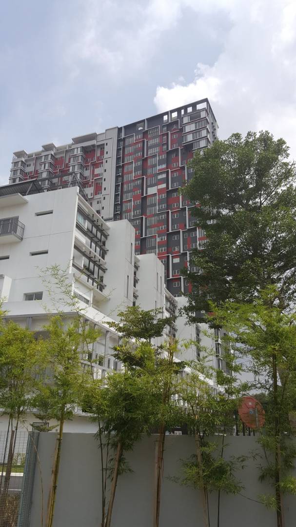 Elevia Residence, Taman Rasik Prina, Puchong🏢 For Sale 