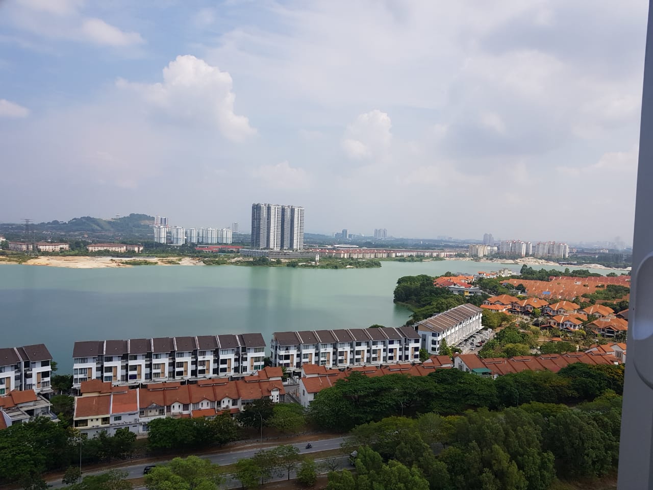 Elevia Residence, Taman Rasik Prina, Puchong🏢 For Sale 
