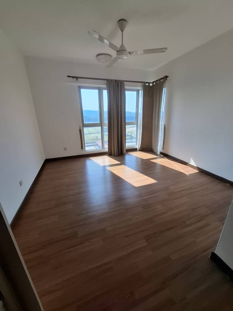 🏢 Park Apartment @ One South, Seri Kembanga- FOR SALE