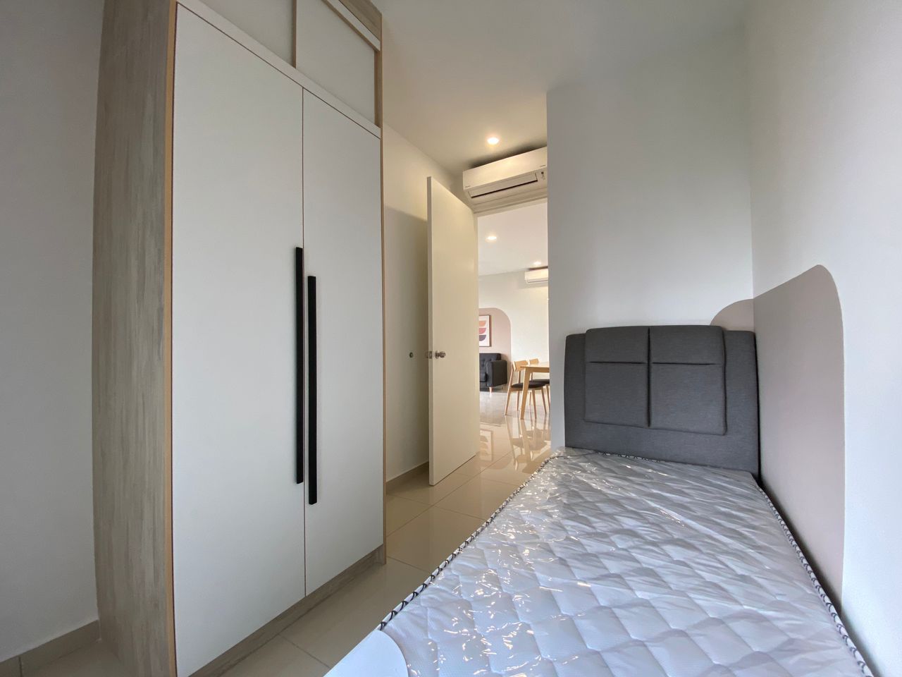 🏢 Kenwingston Avenue @ Sungai Besi – For Rent