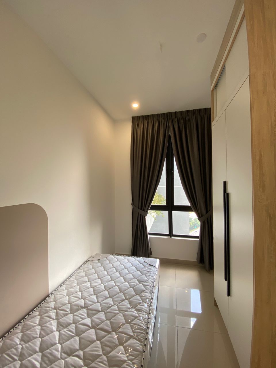🏢 Kenwingston Avenue @ Sungai Besi – For Rent