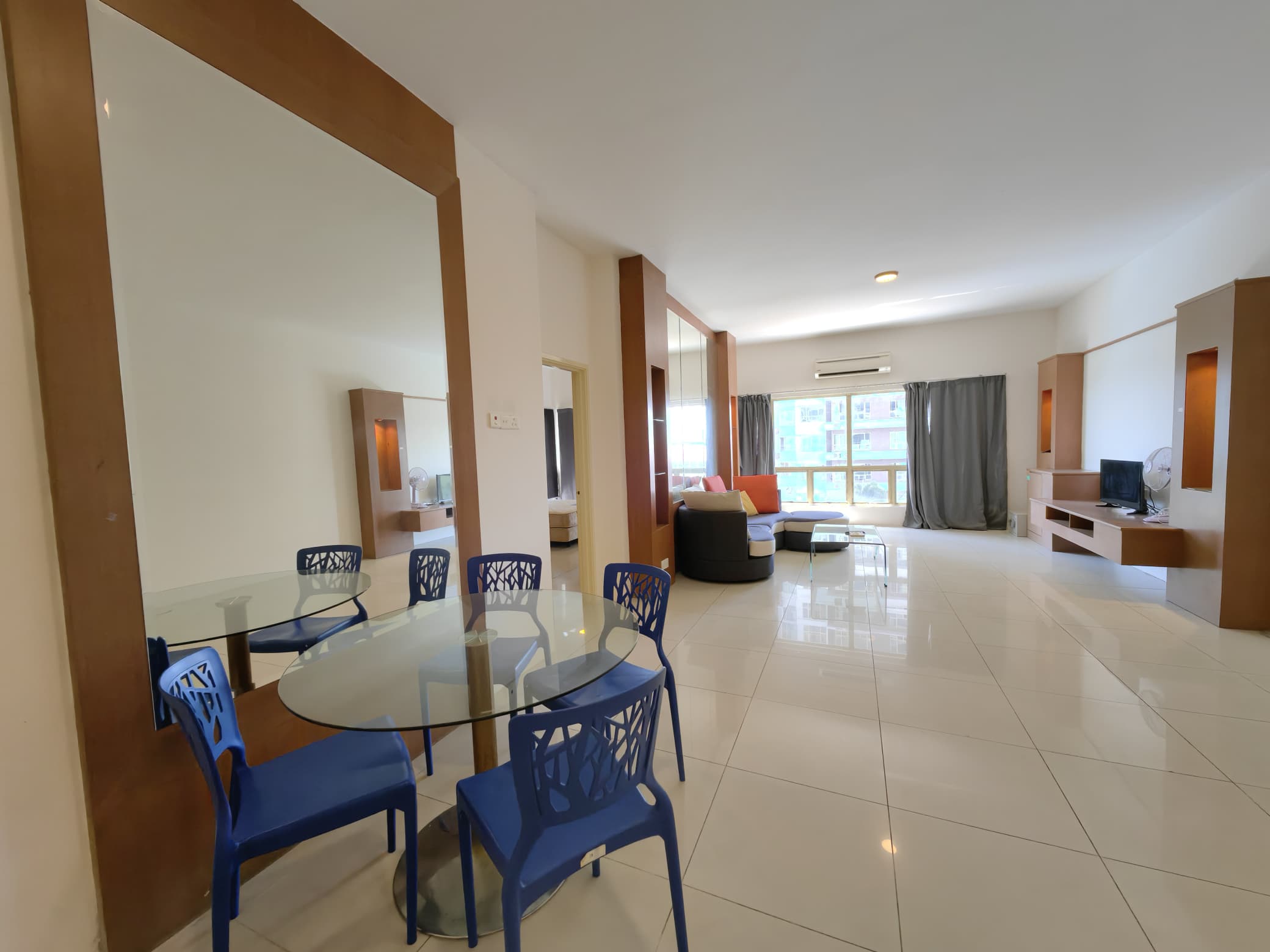 East Lake Residence @ Seri Kembangan Corner Unit 1093sqft✨ For Sale
