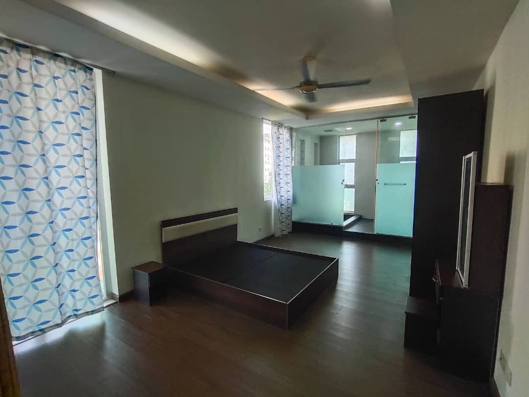 Subang Jaya Selangor USJ1 Avenue Condominium for Sale Corner Unit