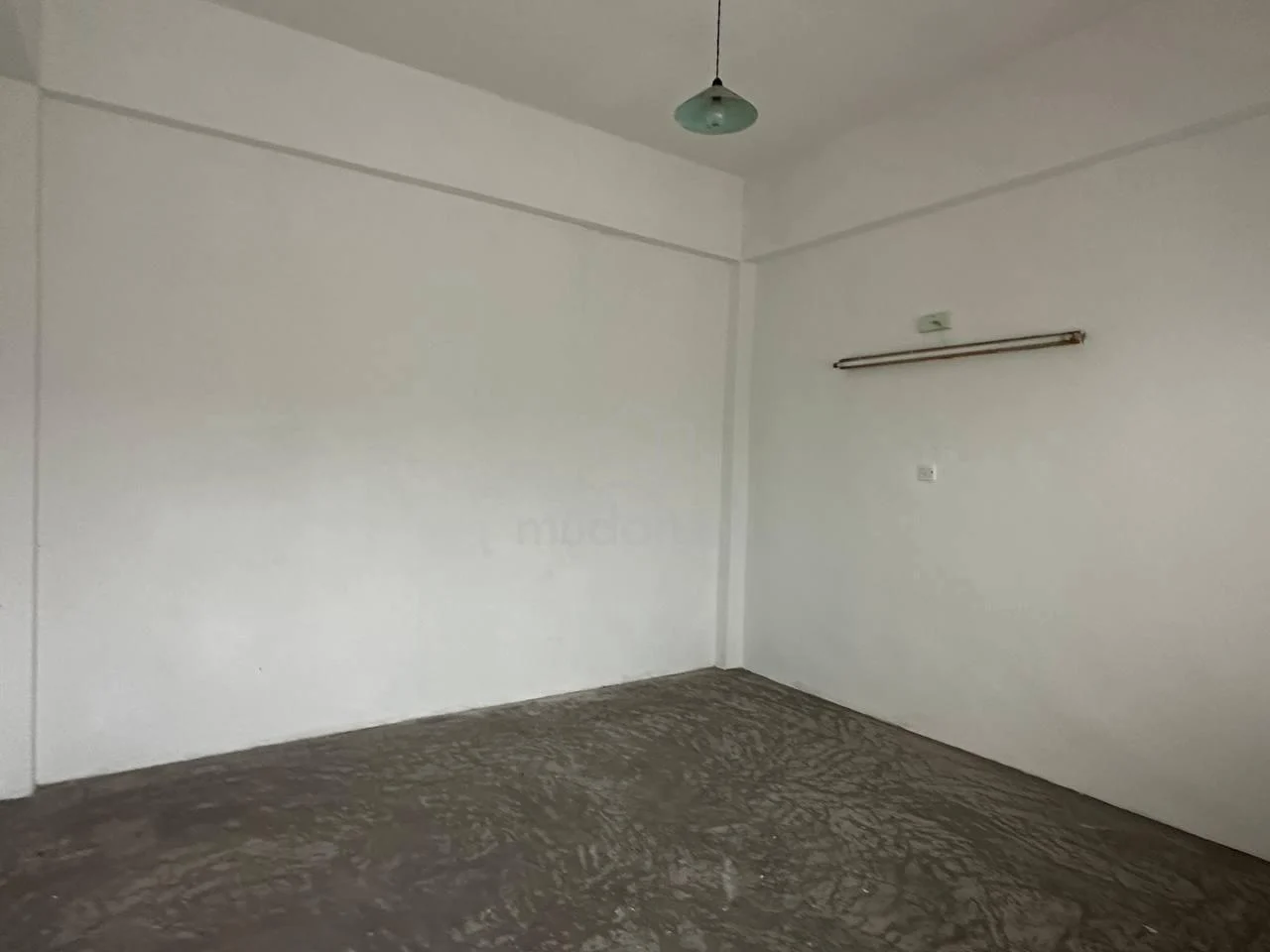 Jalan Besar Jerantut Pahang 3 Storey Shophouse for Sale 