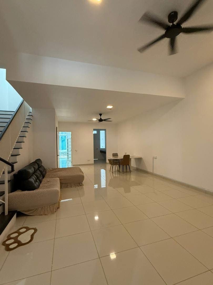 🏡 2-Storey Landed Home for Sale Eco Majestic @ Semenyih, Selangor For Sale