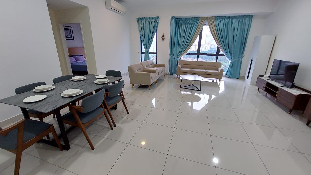 🏢 For Sale: Eight Kinrara Service Apartment @ Bandar Kinrara 5