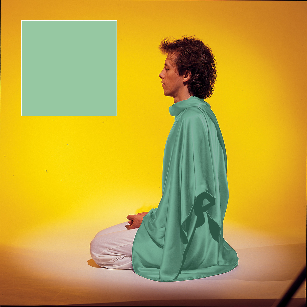 Tachionizuotas šilko meditacijos šalis (100 % šilkas)