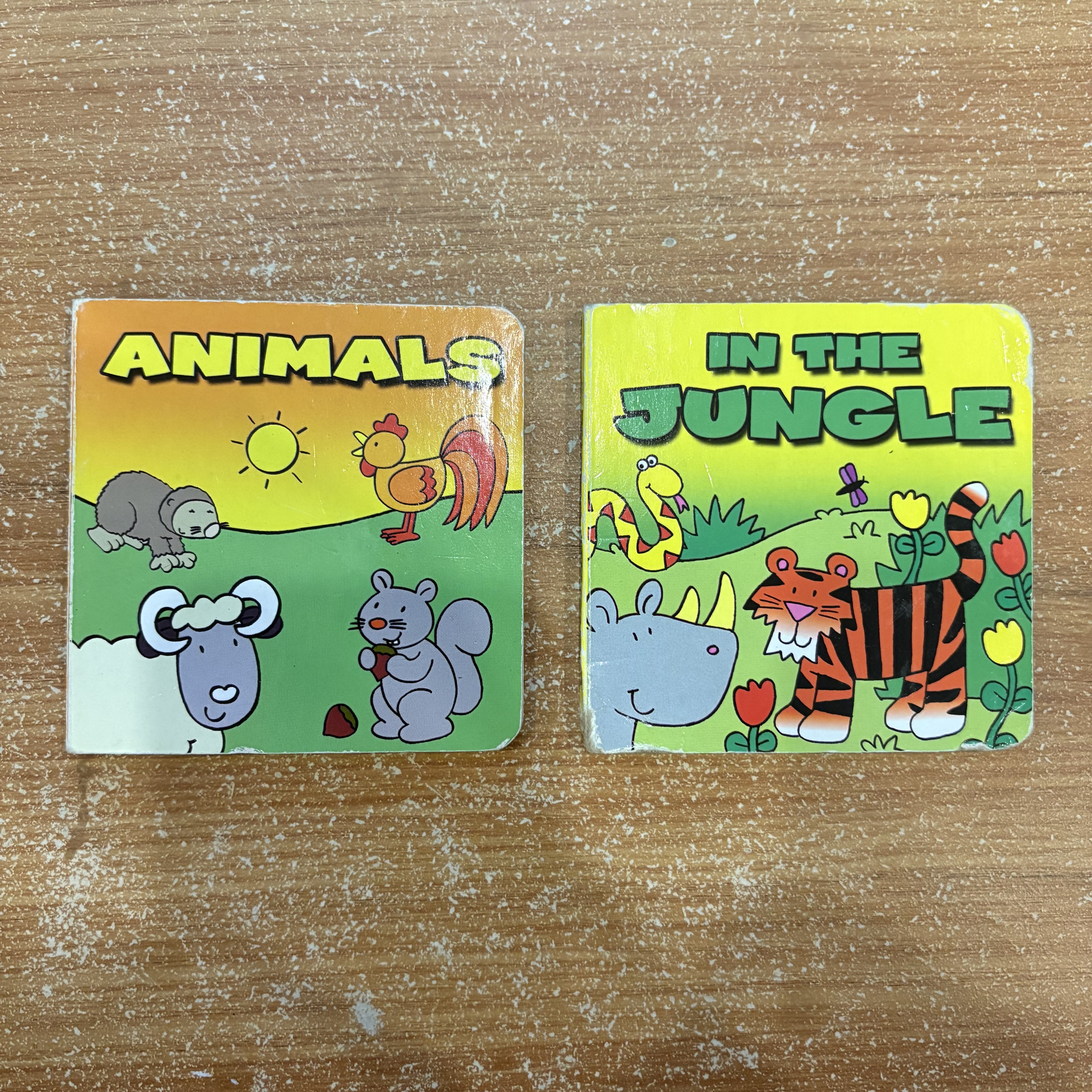 مجموعة كتب أطفال – ١١ كتاب صغير (Hard Paper)