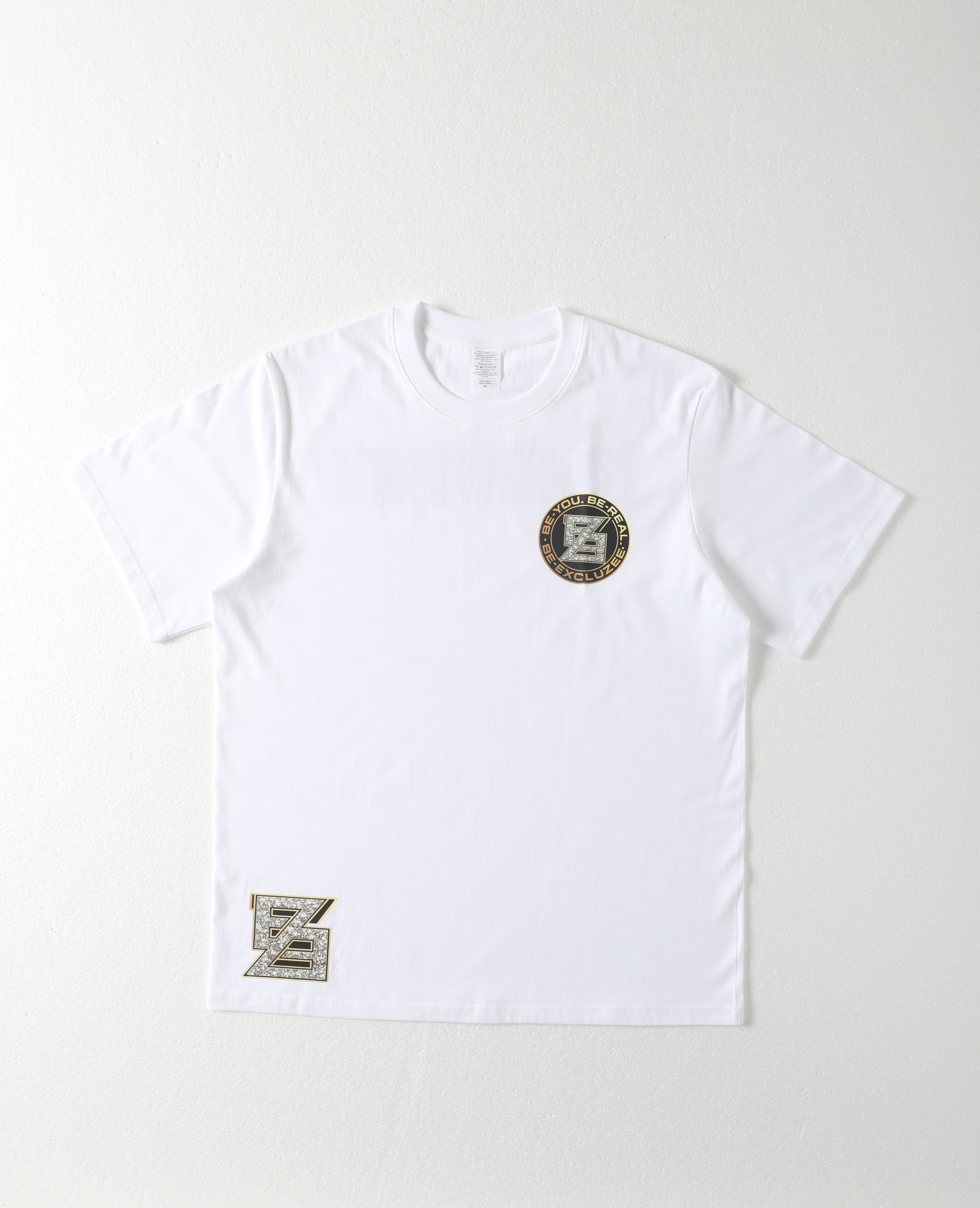 Excluzee White Graphic T-Shirt