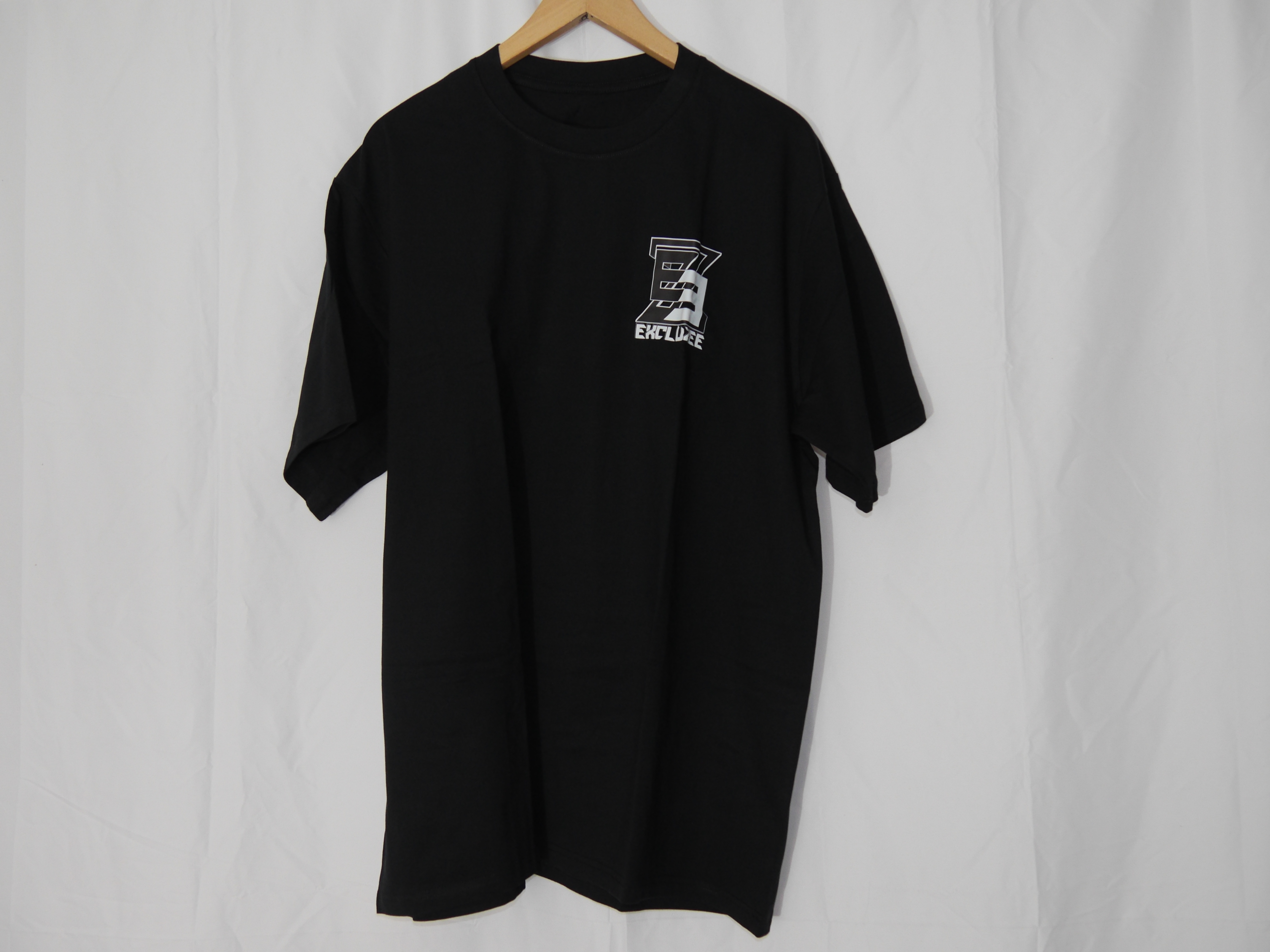 Excluzee Black T-Shirt