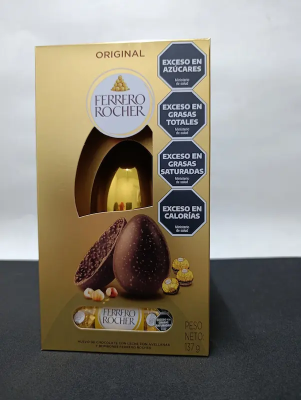 Huevo Ferrero + bombones x 137 gr.