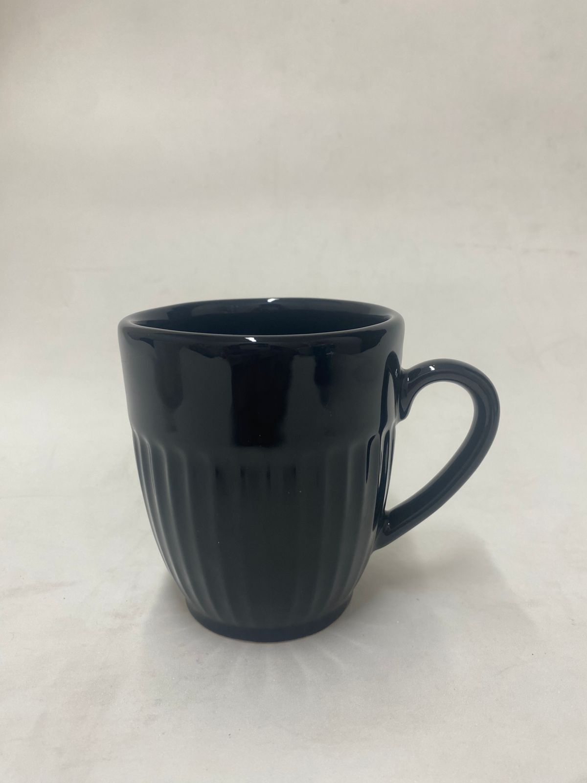 Taza lisa con golosinas