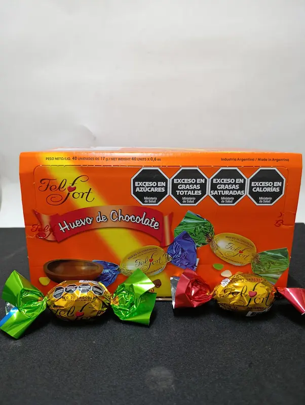 Huevo fantasía felfort x 17 gr x caja.