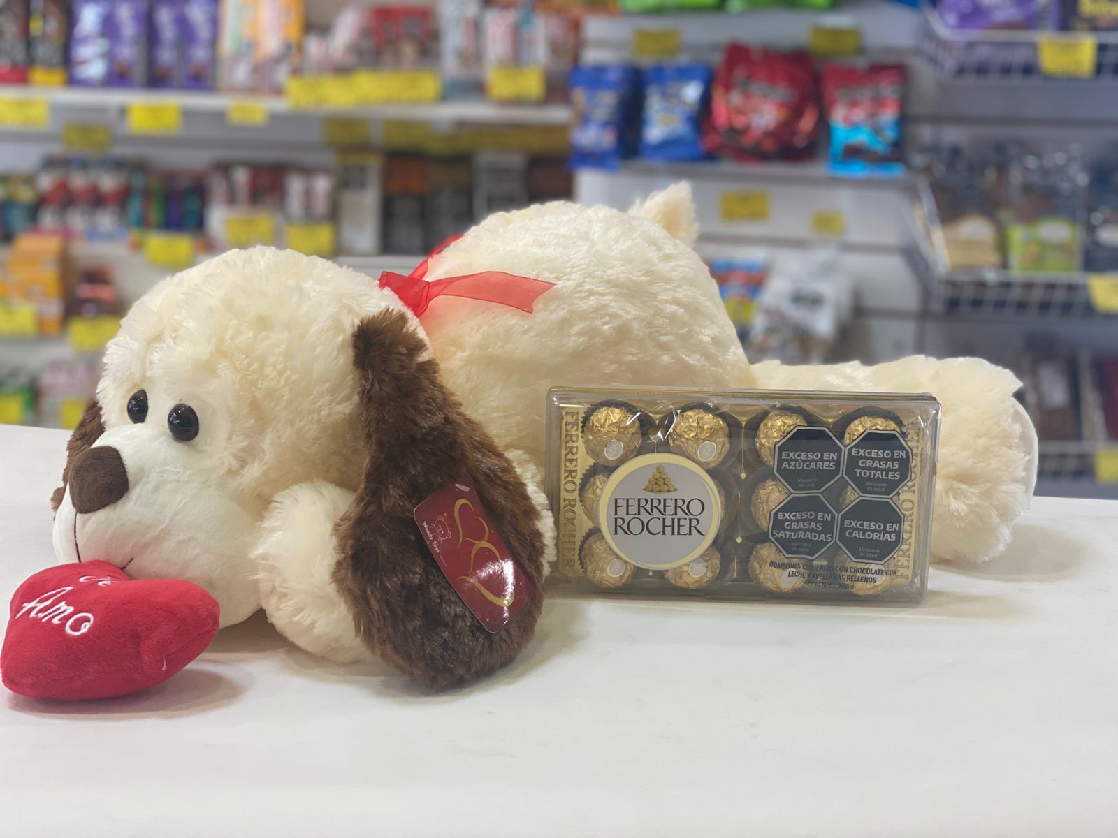Perro de peluche + Ferrero x12