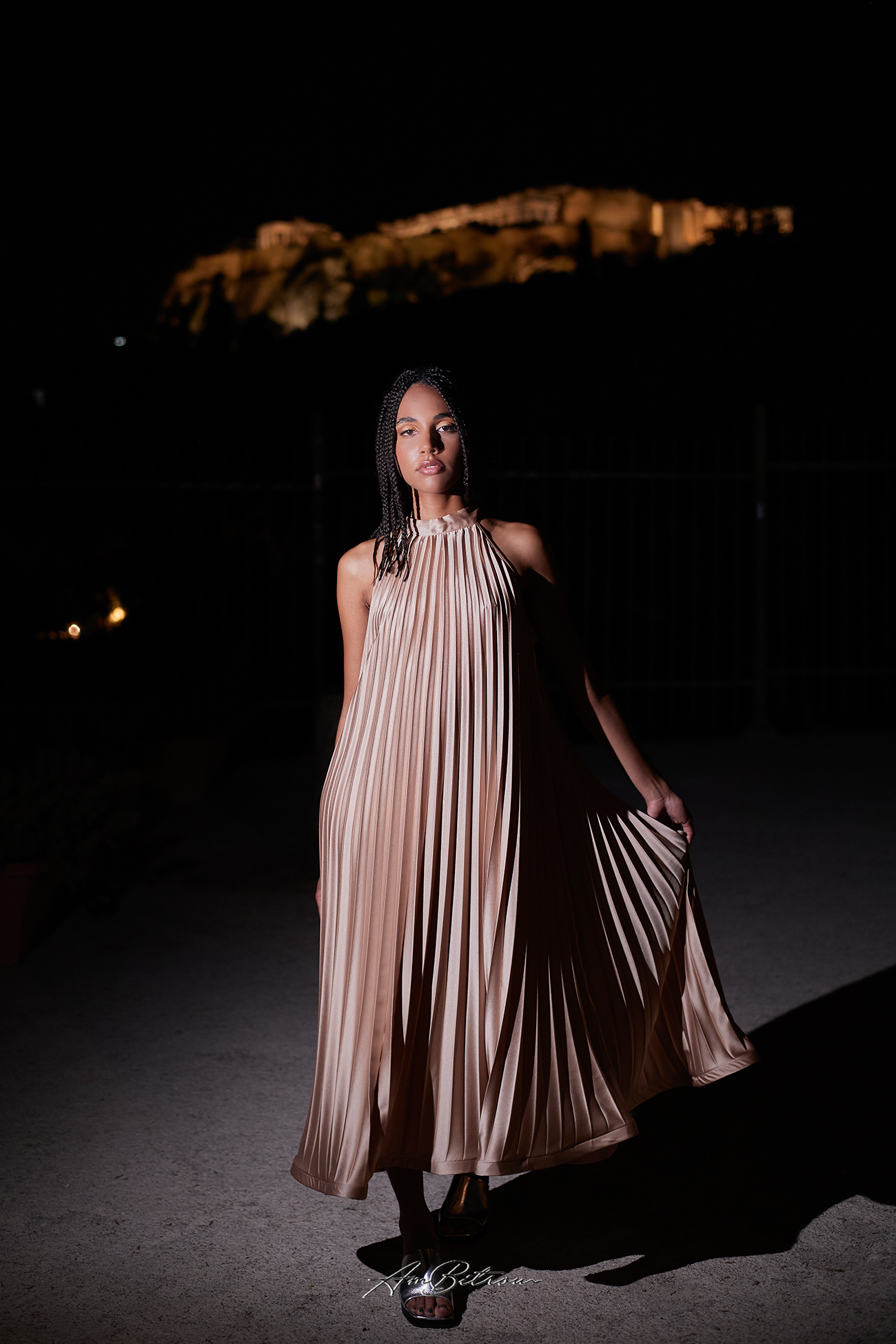 Simple Dress Photoshoot in Athens (Morning or Sunset)